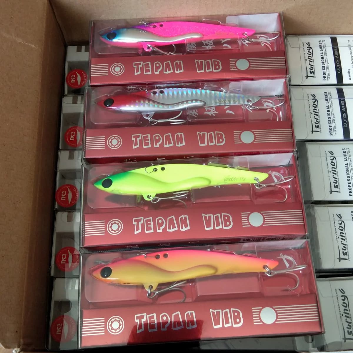 TSURINOYA 4 pz 35g Teppan VIB Richiamo di Pesca VECTOR 105mm Vibrazione Shore Pesca Long Casting Metallo Esca Dura Spigola Flounder