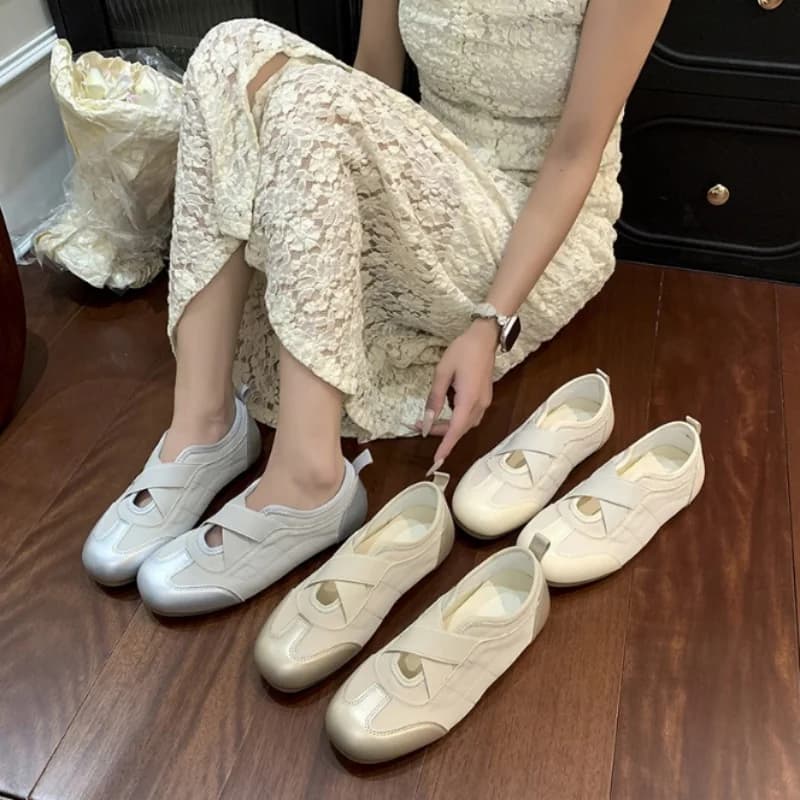 Sneakers basse da donna, scarpe casual alla moda con cinturino incrociato, scarpe con cinturino elastico, scarpe leggere per la primavera e l'uso quotidiano
