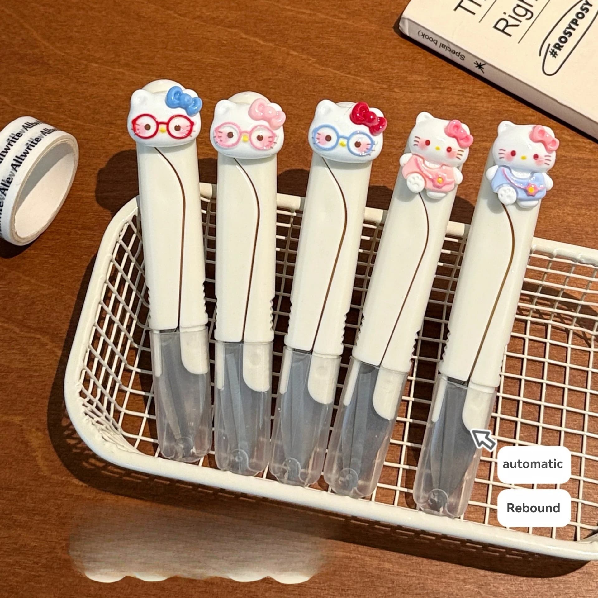 Forbici da Cucito Sanrio Hello Kitty a Forma di Gatto, Mini Portatili in Acciaio Inox con Testa Rotonda a U, Taglia-Filo di Sicurezza