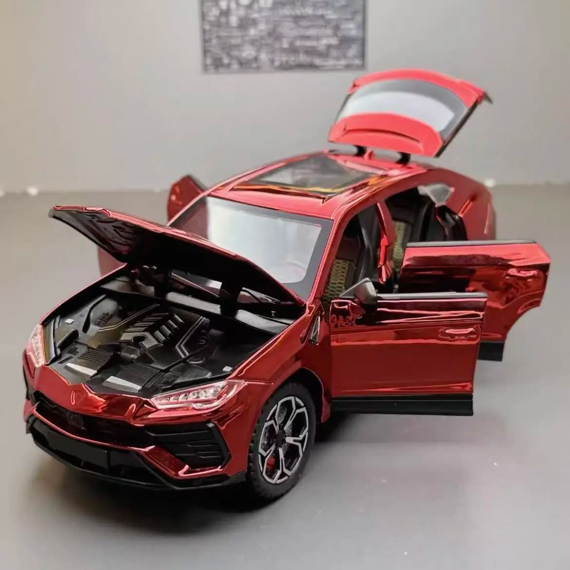 24 Bison Electroplated Alloy Sports Car Model Sound & Light Feedback Puzzle Toy High-End Collectible Gift