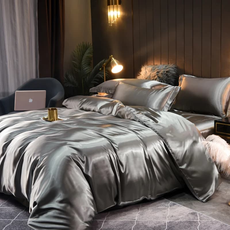 Set biancheria da letto in raso liscio di lusso Copripiumino tinta unita Lenzuolo Federa Copripiumino singolo matrimoniale King Queen Full Twin Size