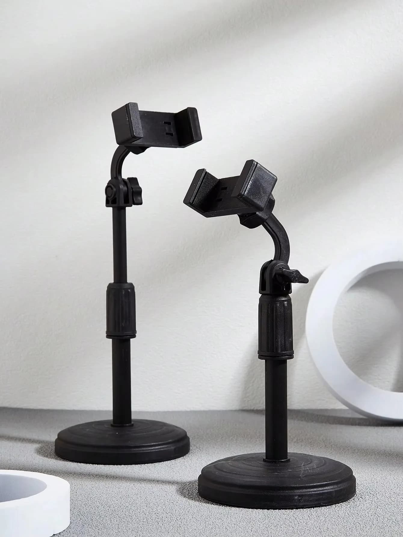 360° Rotating Anti-Slip Base, desktop Lazy Foldable Adjustable Flexible Phone Stand, Suitable for Live Streaming on Multiple Pho