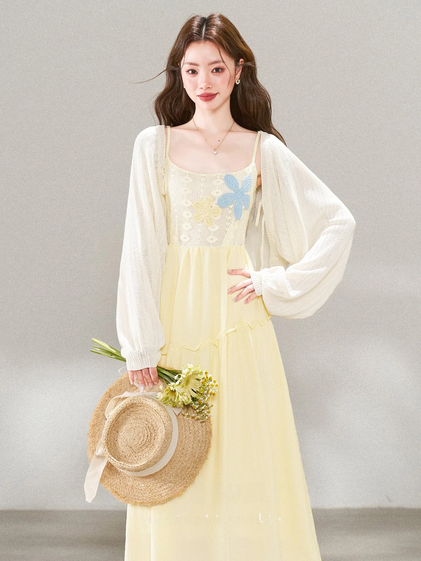 Nuovo Set Estivo Stile Morbido: Abito Lungo a Strati con Cardigan Color Albicocca e Bretelle Gialle per Donna, Gonna a Vita Alta a Trapezio per Uso Quotidiano