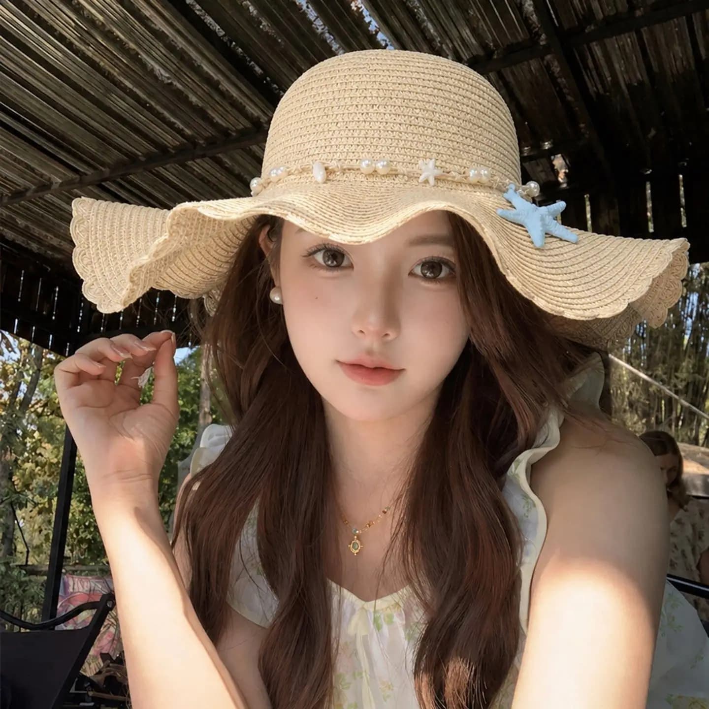 Women Wavy Edge Wide Brim Straw Hat Starfish Pearl Decoration Summer Sun Protection Beach Cap For Seaside Vacation Travel Outdoo