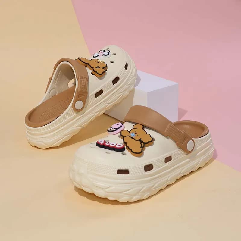 Sandali e Ciabatte da Donna con Plateau, Antiscivolo, per la Spiaggia, Collezione Estate 2026