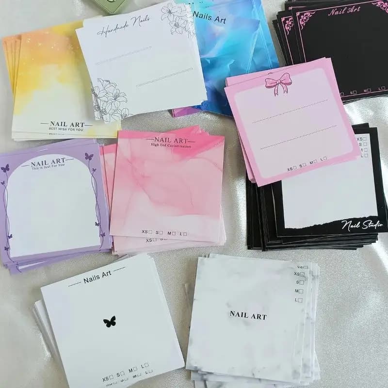 ●20 Sheets Press On Nail Bottom Butterfly Cardboard Photo Prop Handmade False Nail Art Tips Display Show Card Manicure Tools