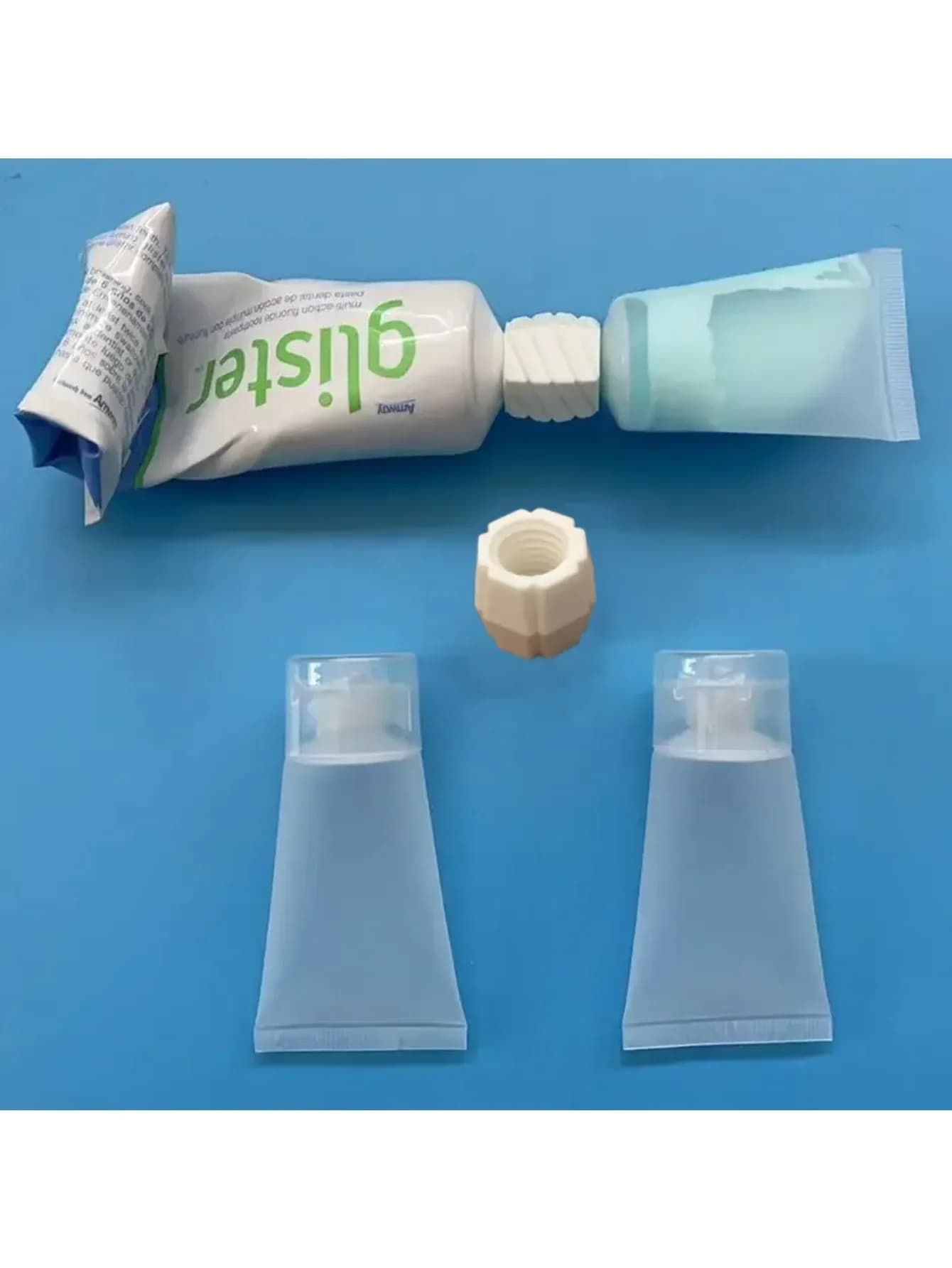 3 flaconi da viaggio da 30 ml + adattatori | Set da Toilette Impermeabile per Viaggi, Bagaglio a Mano