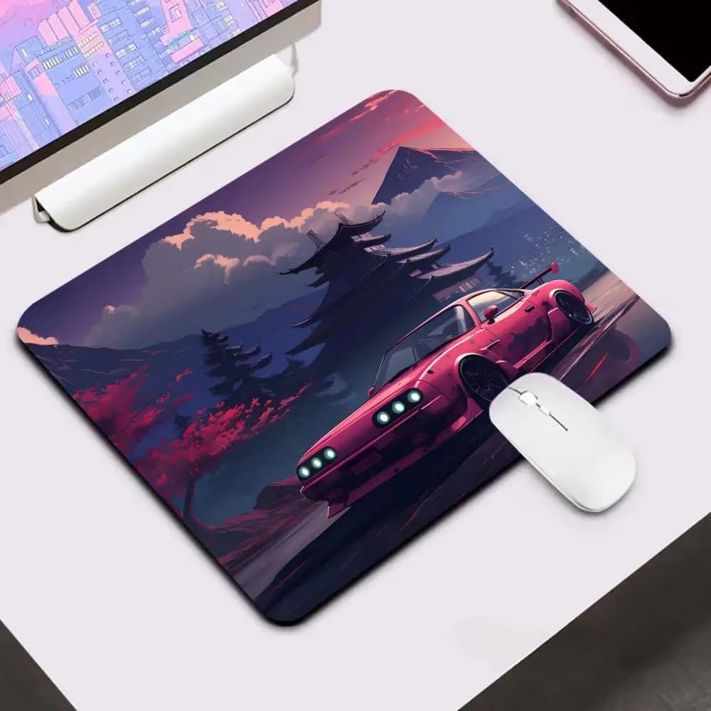 Tappetino per mouse artistico paesaggistico per auto sportive Nuovo accessorio da gioco quadrato Tappetini da scrivania in gomma Tappetino per tastiera per computer antiscivolo HD Tappetino per mouse per laptop