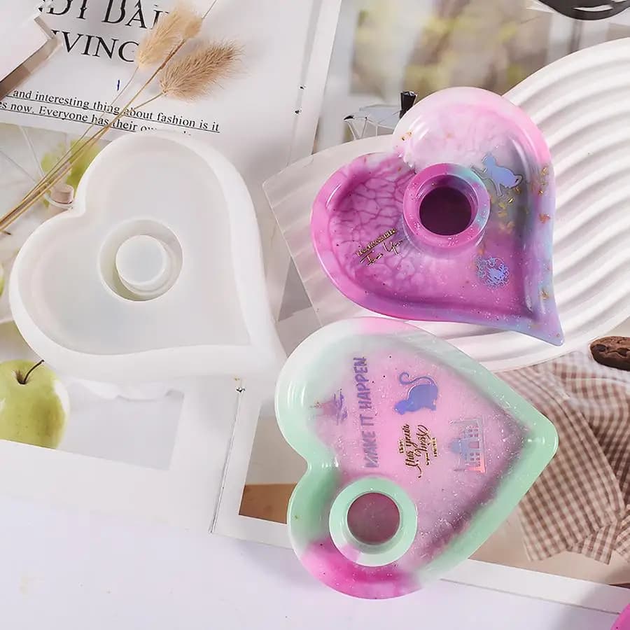 Creative 1Pc Heart Shape Silicone Mold Love Style Mould For Aromatherapy Candle Holder Resin Candlestick DIY Craft Making Mold