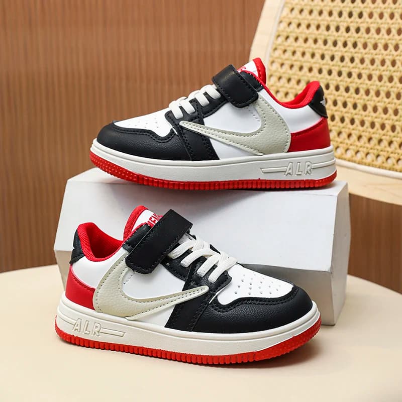 Scarpe unisex per bambini Scarpe sportive per bambini con fondo morbido traspirante Primavera Estate Calzature casual per scuola elementare nuovo stile