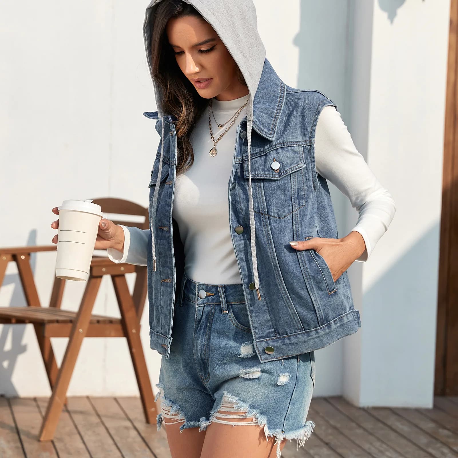 Gilet da donna impiombato con cappuccio Draw String giacche monopetto Denim cappotto senza maniche Cardigan bottone tasche Casual allentate