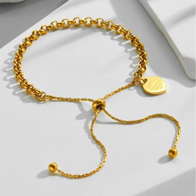 Braccialetto a Cuore in Acciaio Inossidabile alla Moda, Semplice e Versatile, Gioiello in Titanio di Tendenza