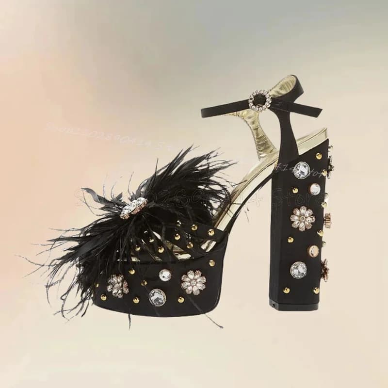 Piuma nera Decorazione di cristallo Sandali con plateau Cinturino con fibbia alla caviglia Scarpe da donna Tacchi alti robusti New Party 2026 Zapatos Para Mujere