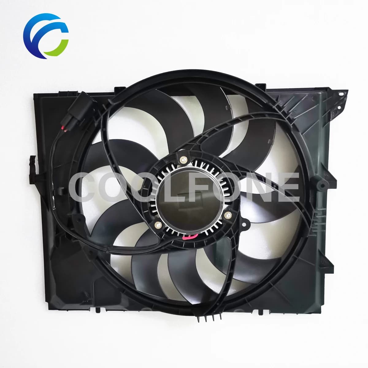 Ventola elettrica radiatore per BMW E88 E81 E82 E87 125i 130i E84 X1 17427547305 17427562080 17427522055 17117557814 600W
