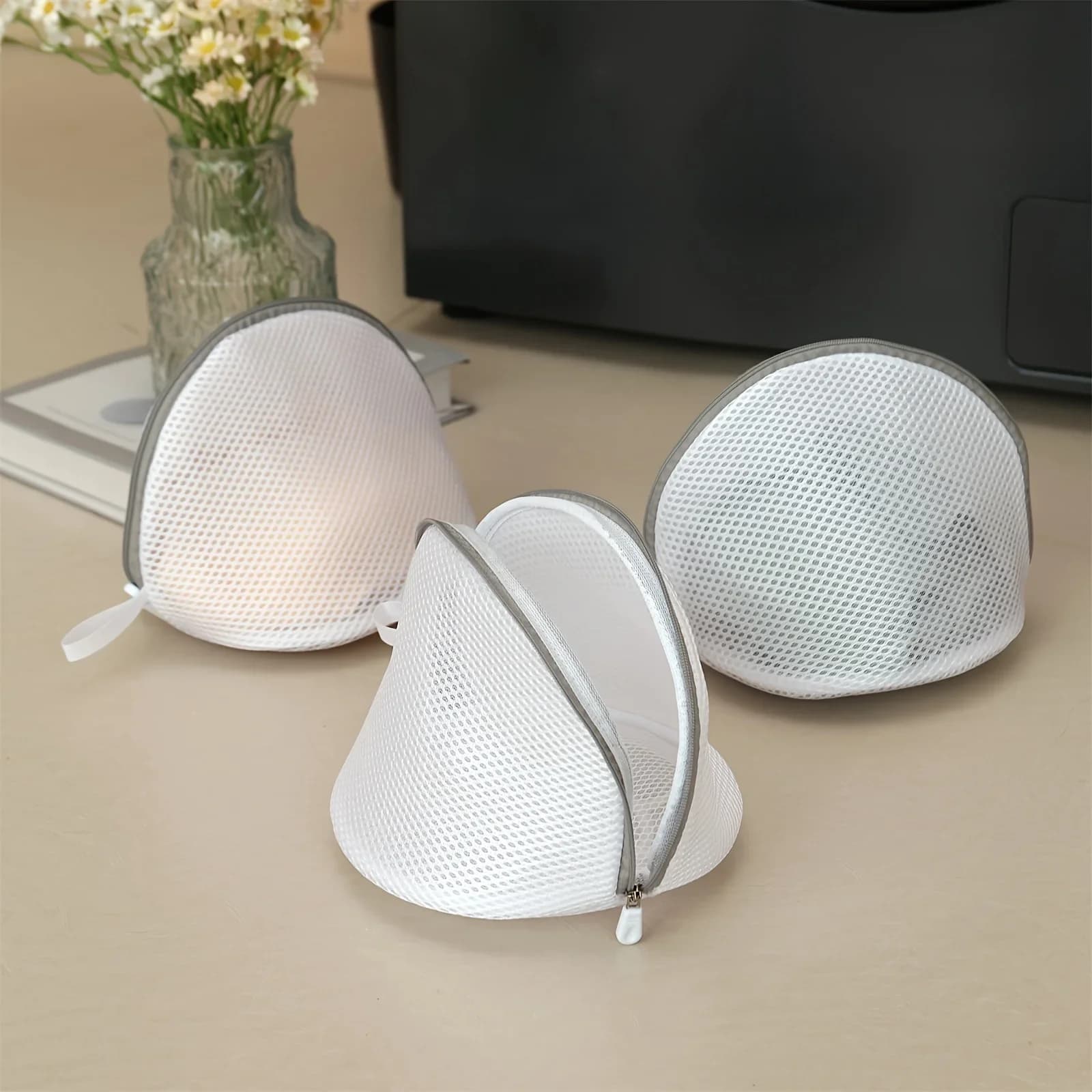 Underwear laundry bags, small clothing washing and storage bags for underwear, socks, ties, etc., as well as bra laundry bags