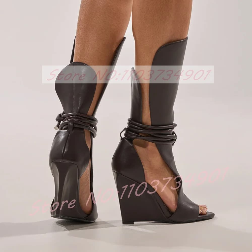 Open-end dark brown wedge sandals with ankle strap, stylish women's high heel sandals with laces and Roman strap, fashionable women's shoes for parades