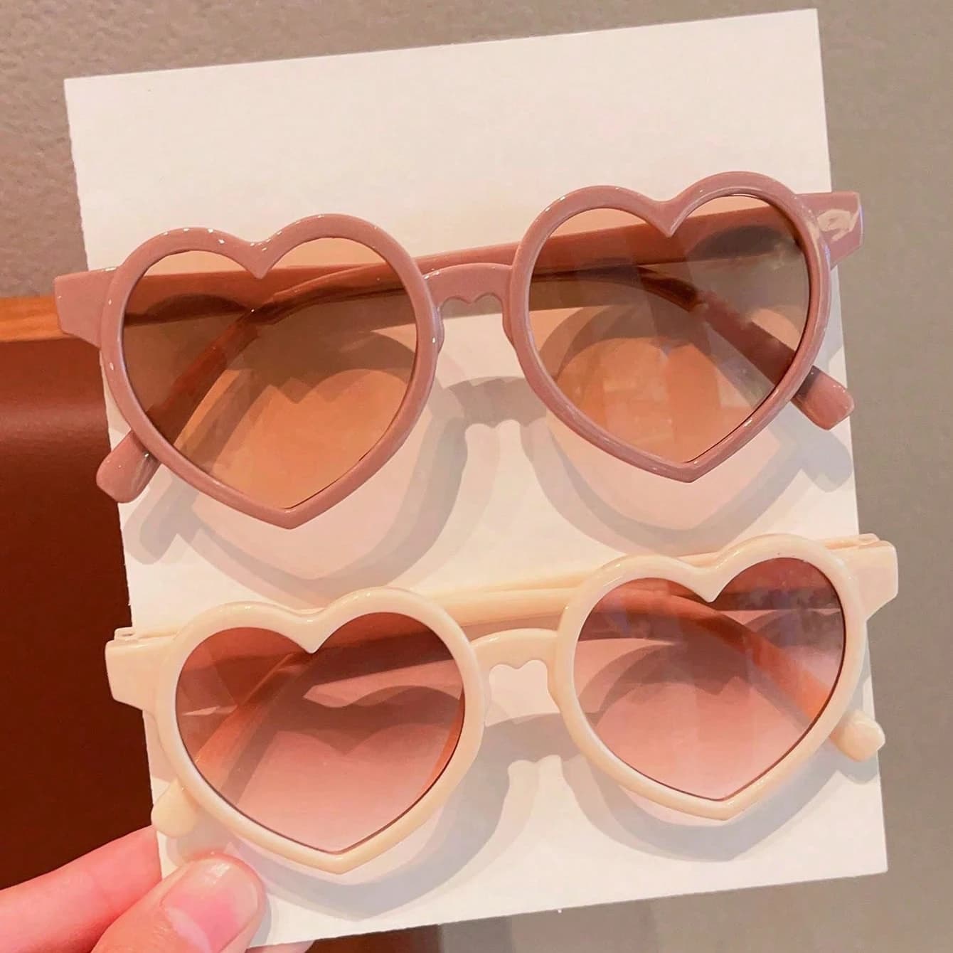 2 Pezzi Porta Occhiali a Forma di Cuore, Custodia Protettiva per Occhiali, Solo Porta Occhiali, Non in Vendita, Non Spedito