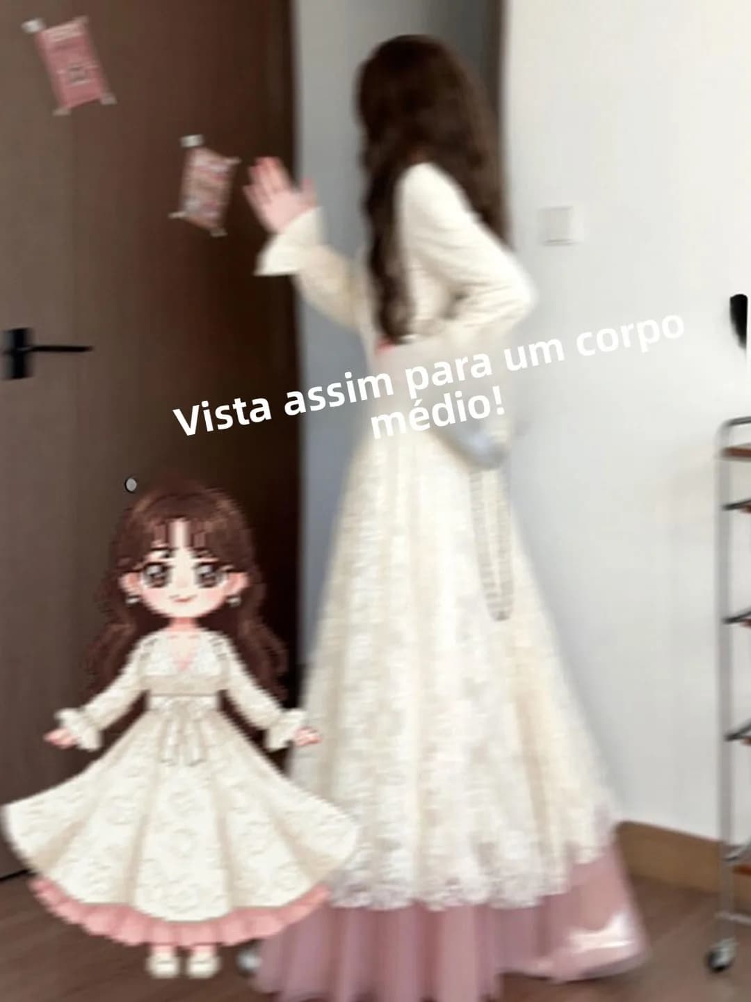 Elegante Abito Lungo in Pizzo, Vestito Aderente con Scollo a V e Vita Alta, Moda Primaverile Stile Delicato, Abito da Fiaba per Donne di Mezza Anno