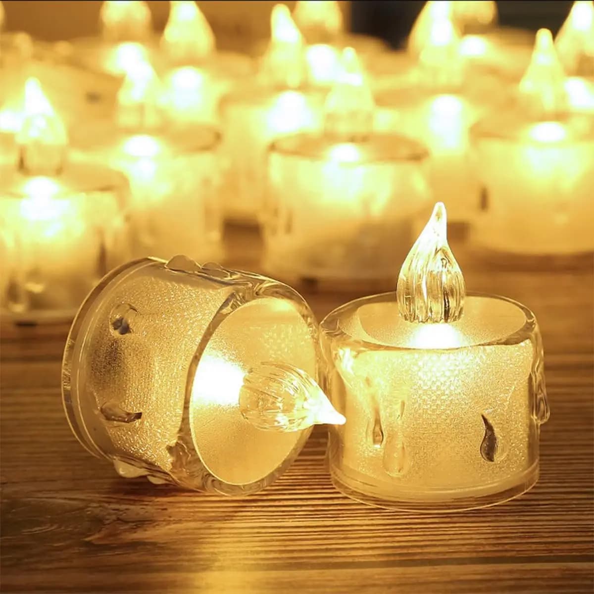 12Pcs luci di candela a LED senza fiamma luci da tè multicolori alimentate a batteria per l'illuminazione domestica della decorazione della festa di compleanno di nozze