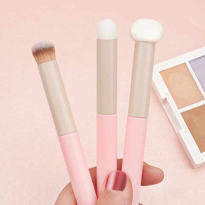 Soft Makeup Brushes Sponge Corrector Brush Lip Top for Lips Dry and Wet Use Background Cosmetic Tools