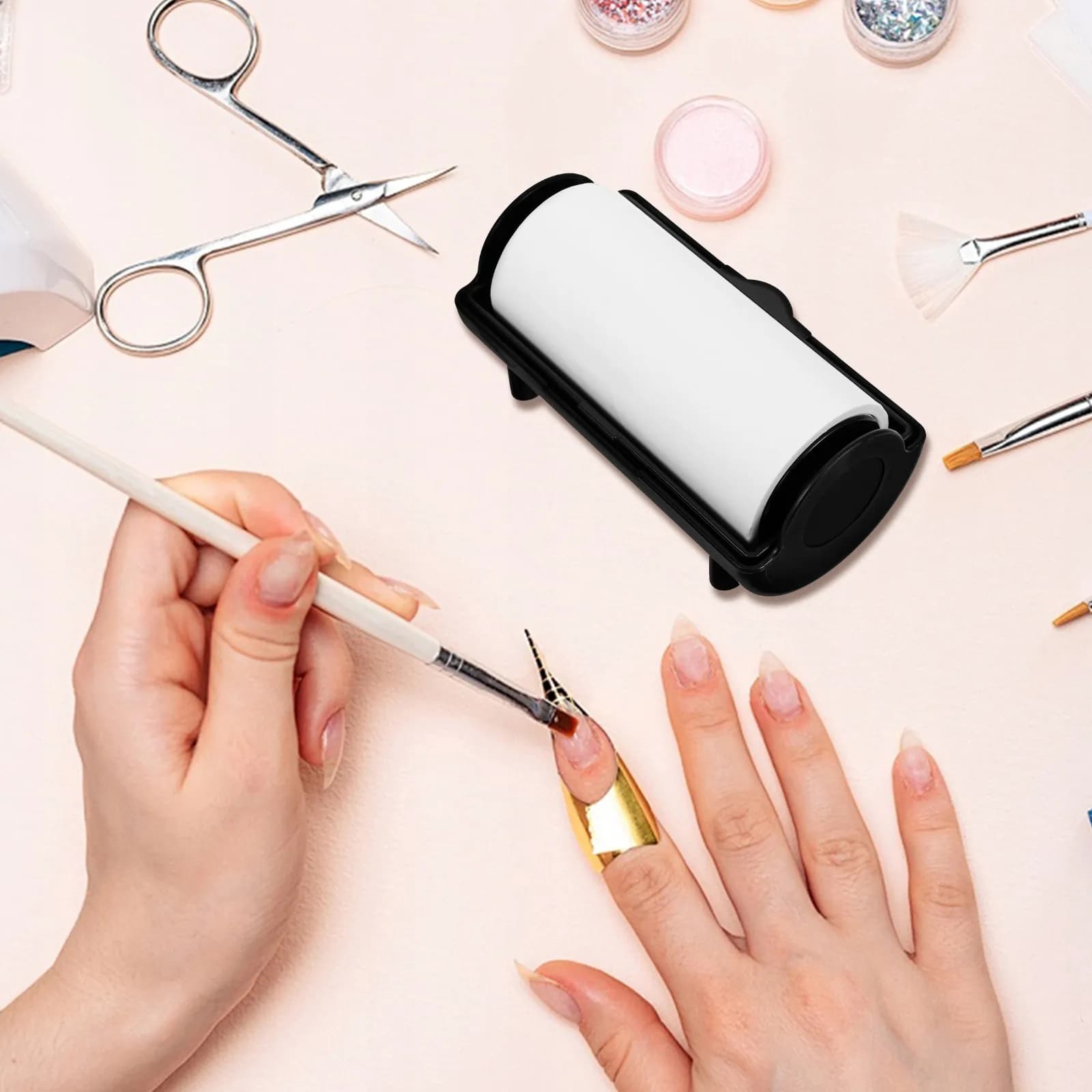 Reusable absorbent paper for nail art, 40 sheets, compact and portable design for cleaning nail moulding and liquids
