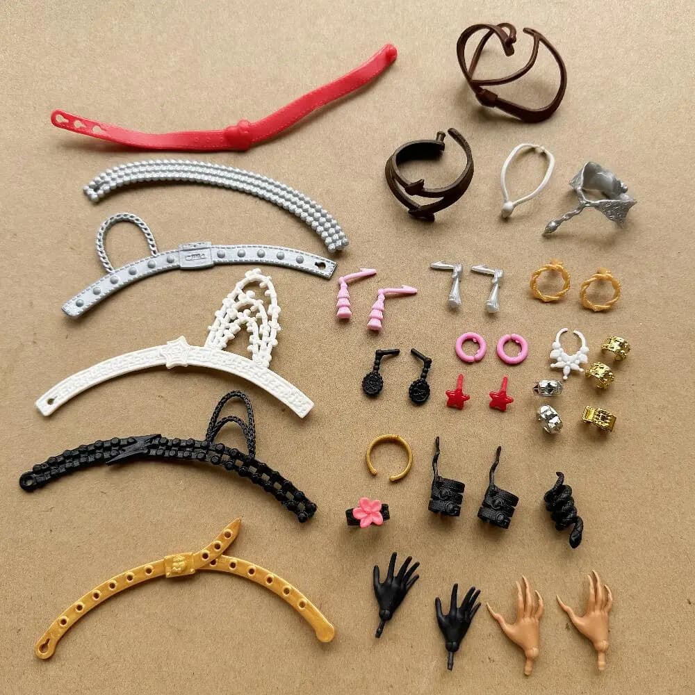Monsters Doll Accessories Earrings Necklace Bracelet Clothes Dresses Skirt Leggings Replacement Hands Arms Alien Ant Tail