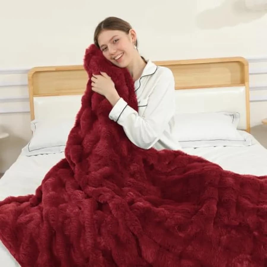 Coperta Elettrica Riscaldante Super Confortevole in Finta Pelliccia e Tessuto a Bolle Spesso con 6 Livelli di Riscaldamento e 4 Ore di Autonomia