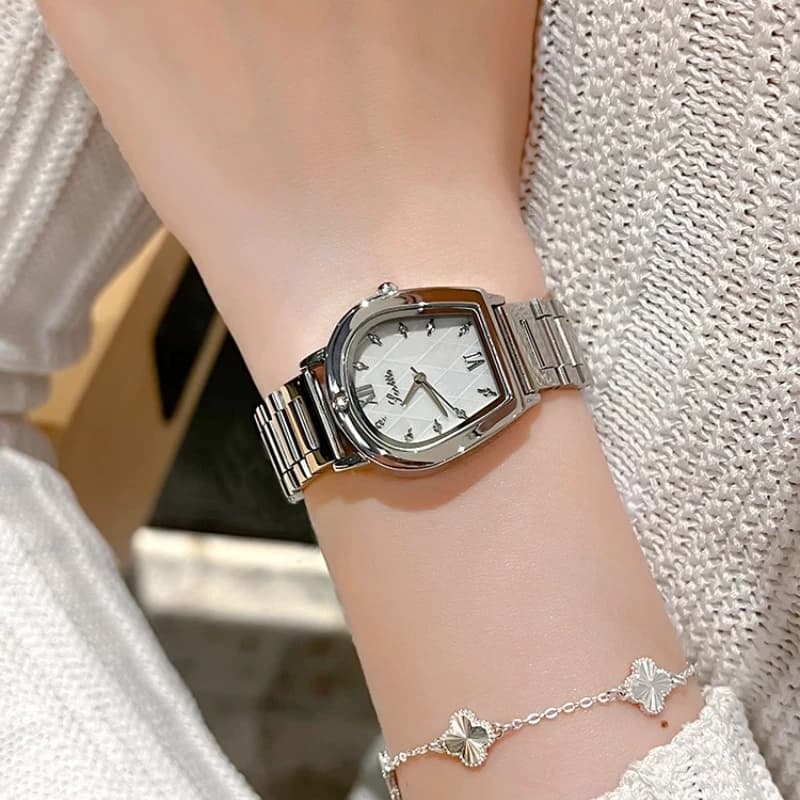2025 Nuovo orologio al quarzo da donna di lusso Moda semplice oro da donna Orologio da polso in acciaio inossidabile Orologi da regalo relojes para mujer