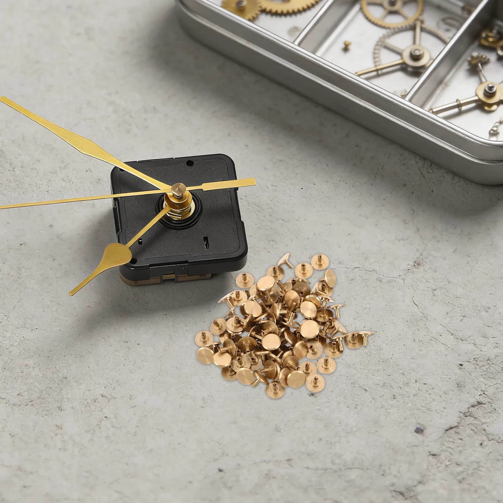 Kit di 100 Pezzi di Ricambio in Rame per Movimento Orologio al Quarzo, Parti per Riparazione Fai-da-Te di Orologi da Parete, Facile Installazione, Precisione nel Cronometraggio