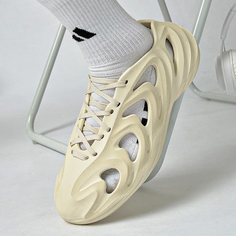 Sandali vuoti classici da uomo estivi scarpe antiscivolo con foro da spiaggia sandali sportivi con lacci scarpe da giardino leggere all'aperto