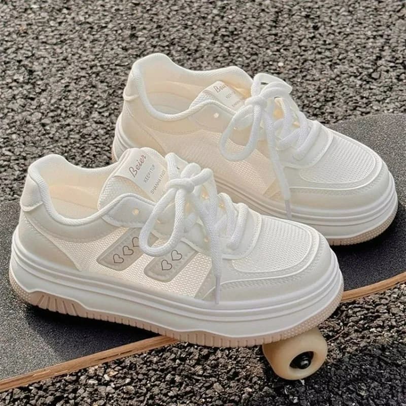 2025 nuove scarpe da ginnastica di moda da donna estive piccole scarpe vulcanizzate con superficie in gomma traspirante bianca casual Zapatos De Mujer