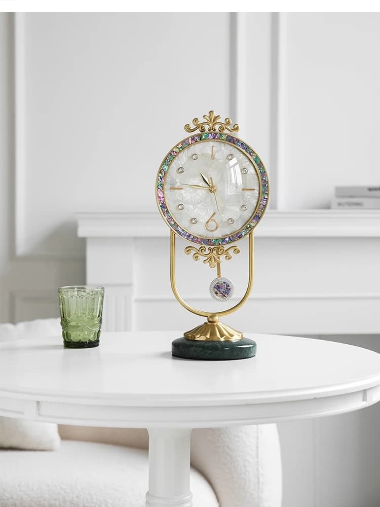 pendolo in ottone colorato Scrivania silenziosa Pezzi di decorazione della stanza da tavolo di moda