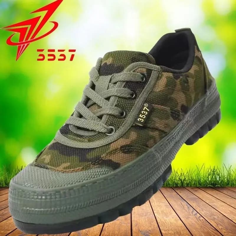 Unisex Low Cut Anti-Slip Hunting Sneakers Work Labor Shoes Rubber Soles Outdoor Climbing Construction Site Hiking Canvas Boots