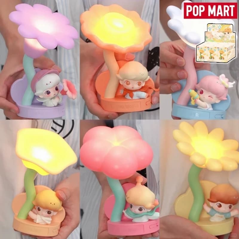 Nuova Serie Ufficiale POP MART DIMOO Moments In Bloom, Luce Notturna con Sensore, Blind Box da Collezione, Decorazione da Scrivania e Comodino, Regalo Adorabile