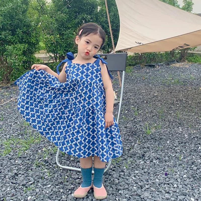 Abiti estivi per ragazze abito a fascia con fiocco in pizzo a fiori incrociati abiti per bambini per bambini moda abbigliamento Casual per bambini abito da spiaggia per vacanze