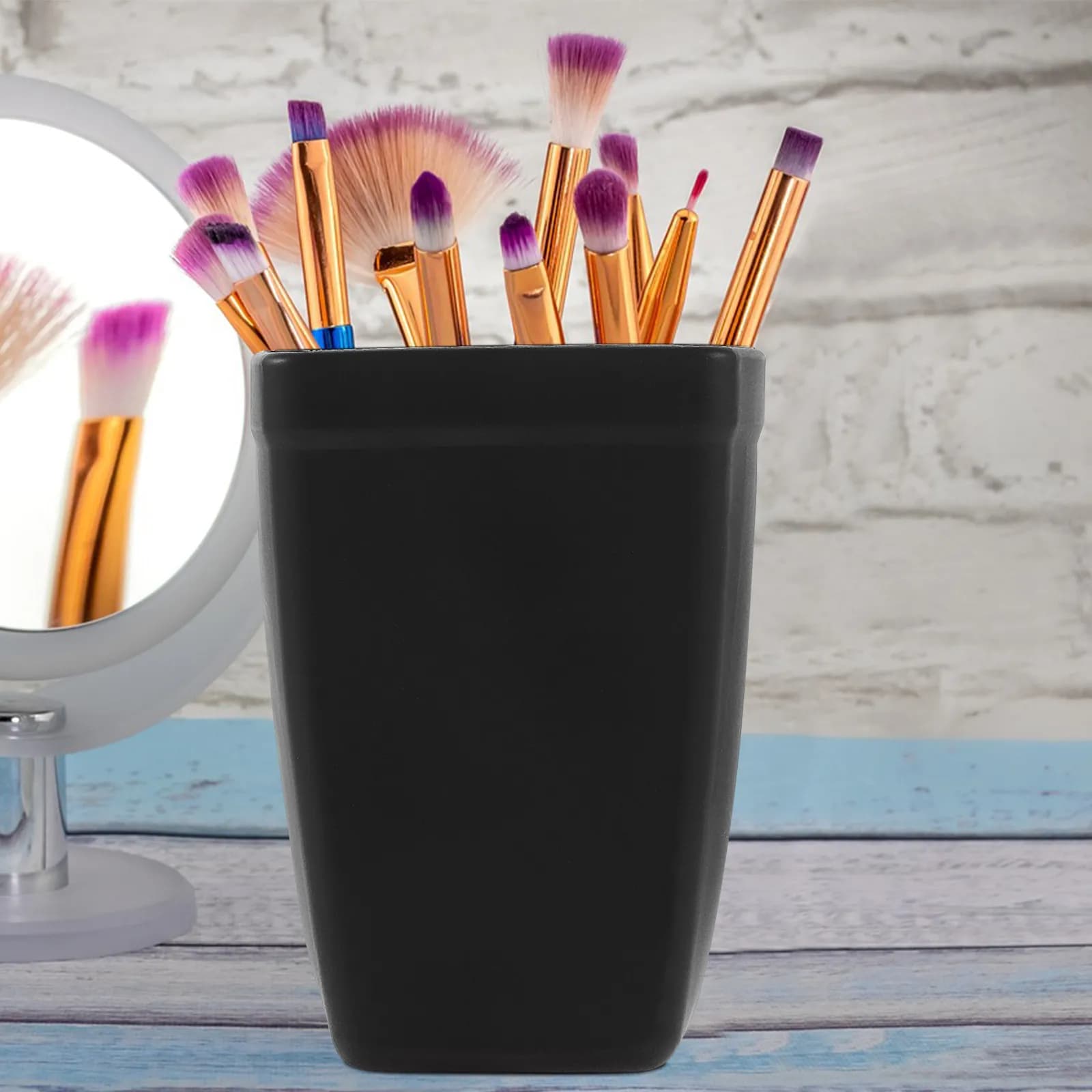 Organizzatore Versatile in Silicone per Strumenti per Capelli, Pennelli da Trucco, Ferri Arricciacapelli e Piastra, Montaggio a Parete con Ventosa