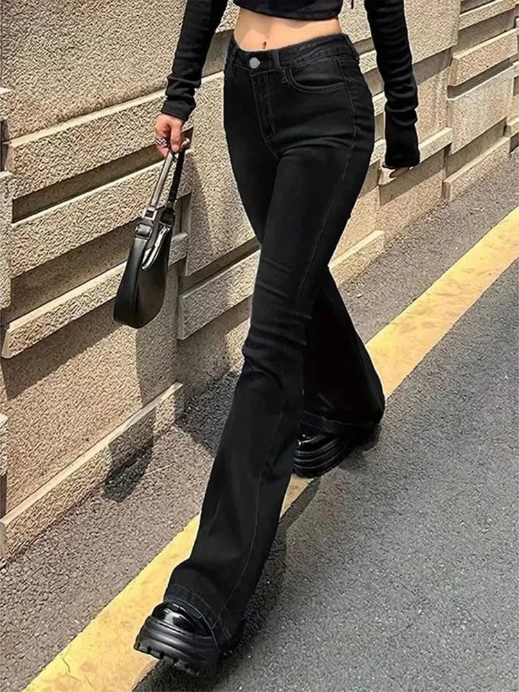 2025 Jeans svasati a vita alta chic da donna Lady New Slim Fit Bootcut Pantaloni in denim economici Pantaloni a zampa d'elefante neri puri alla moda