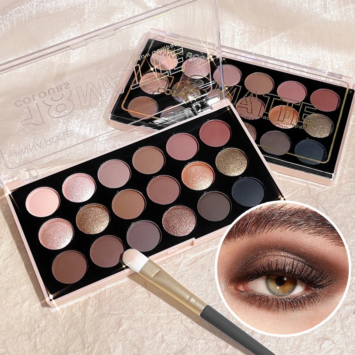 Palettes of 18 colors: perlescent, opaque, shiny, glitter, tones of the earth, long lasting, high performance