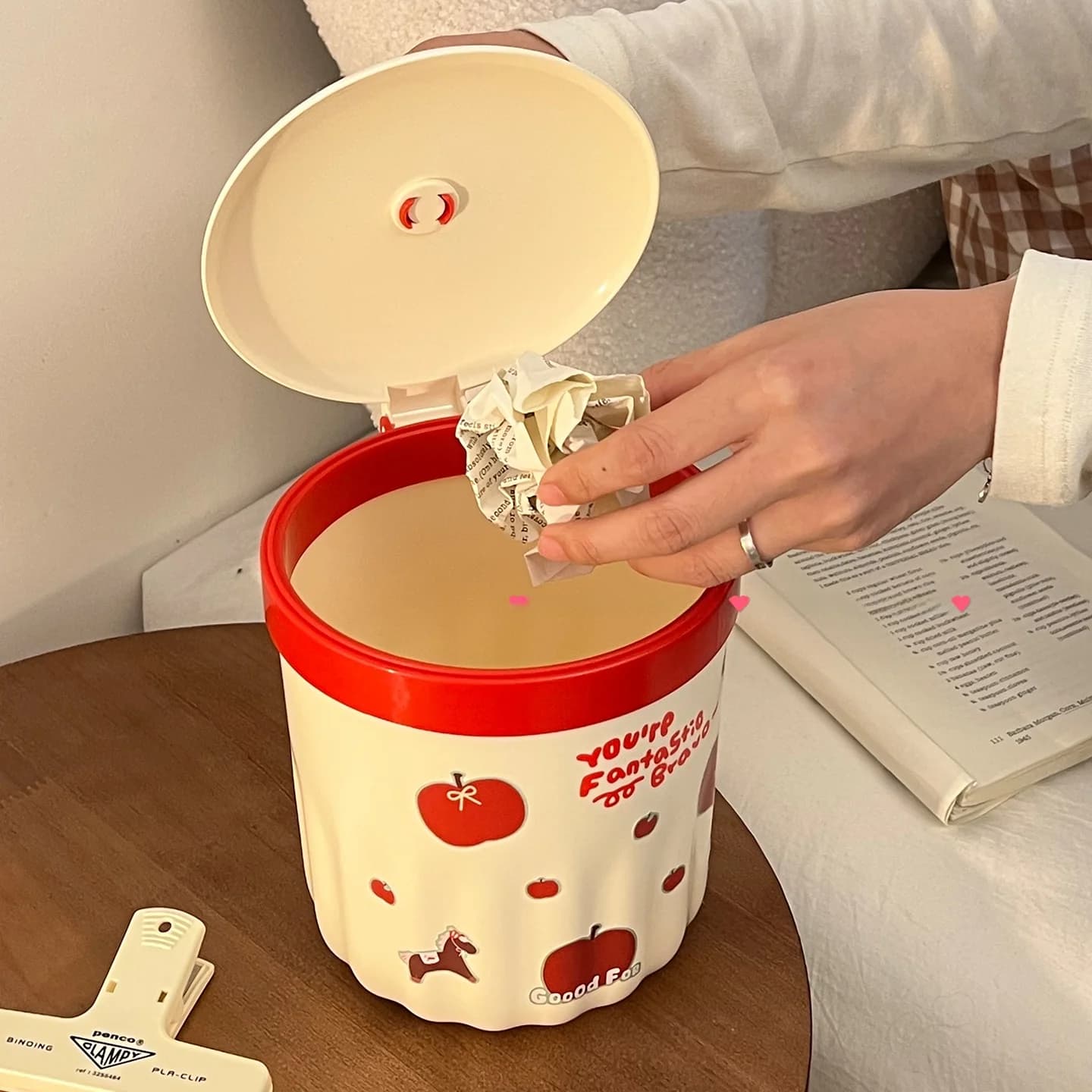 Cestino per Rifiuti da Scrivania Piccolo e Carino, per Ufficio, Dormitorio Studentesco, Libreria, Forma Rotonda, in Plastica, Alta Estetica