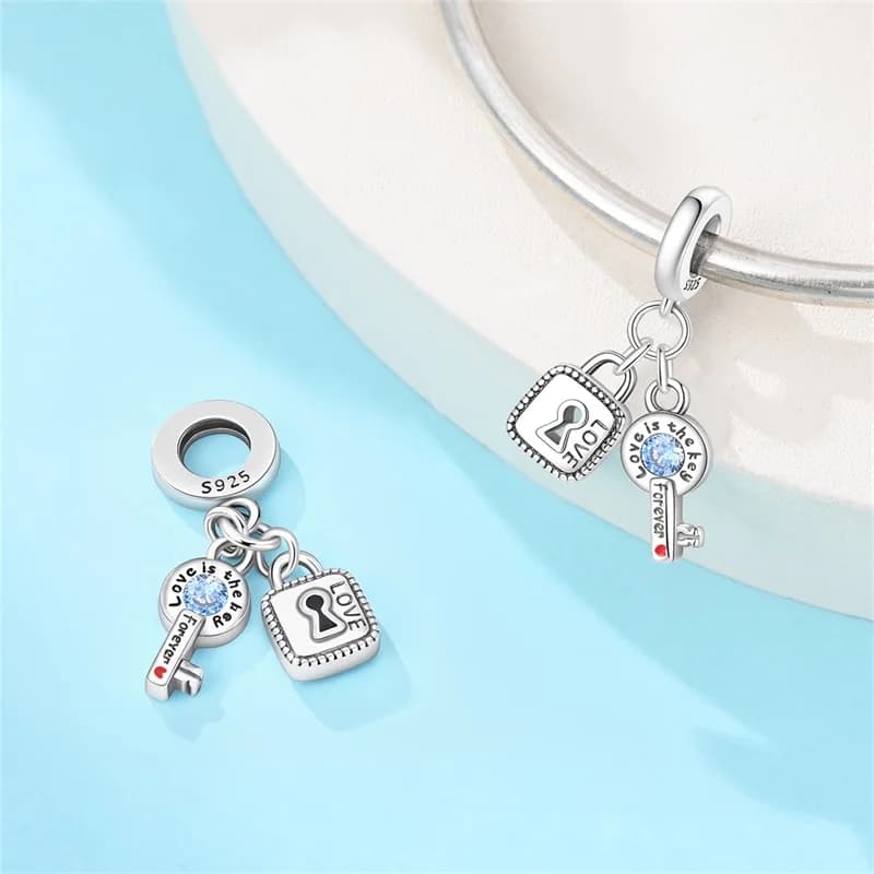 Charm a Forma di Chiave e Lucchetto in Argento Sterling 925 con Zirconi Scintillanti, Compatibile con Bracciali Originali, per Creazione Gioielli Fai-da-Te, Regalo per Donne