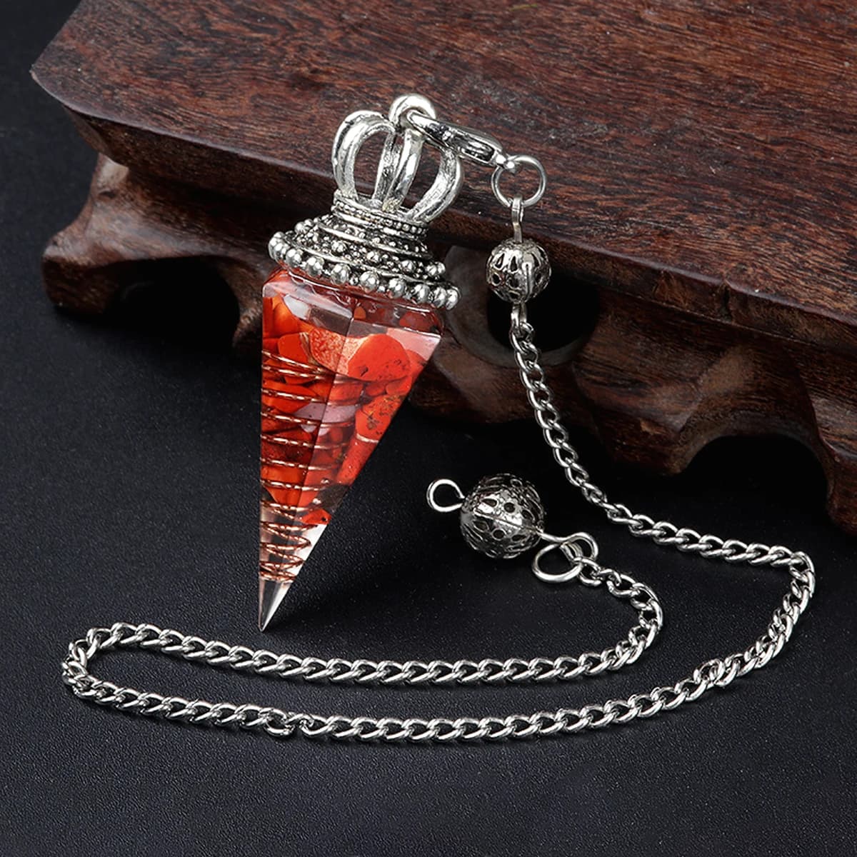 Chakra di guarigione energetica Pendolo di orgone per rabdomanzia Divinazione Chip naturali a punta Ciondolo in pietra di cristallo Pendulo per meditazione yoga