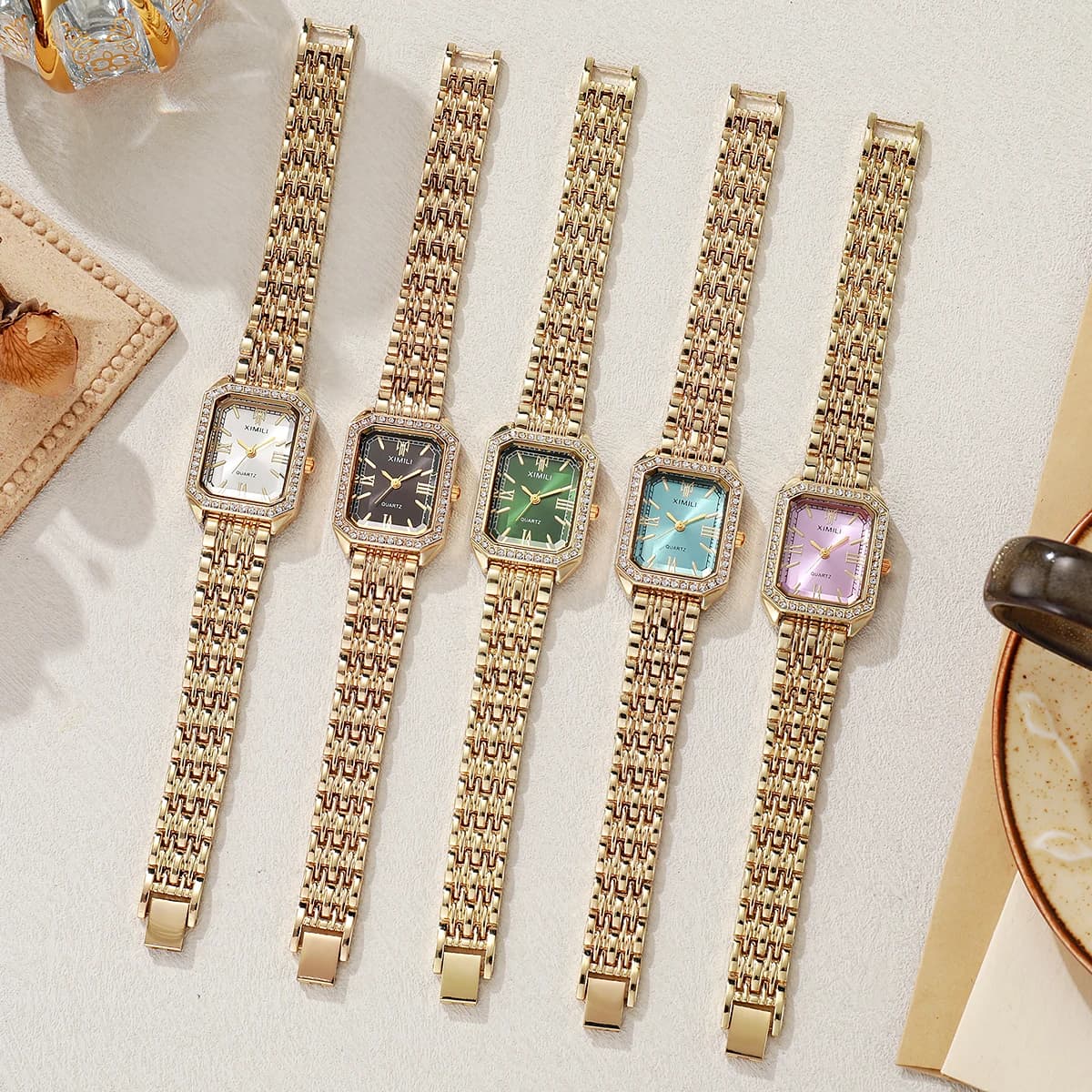 Women's watches with luxury rhinestones Quartz watch with fashionable rectangular bracelet for girls Reloj Mujer watch