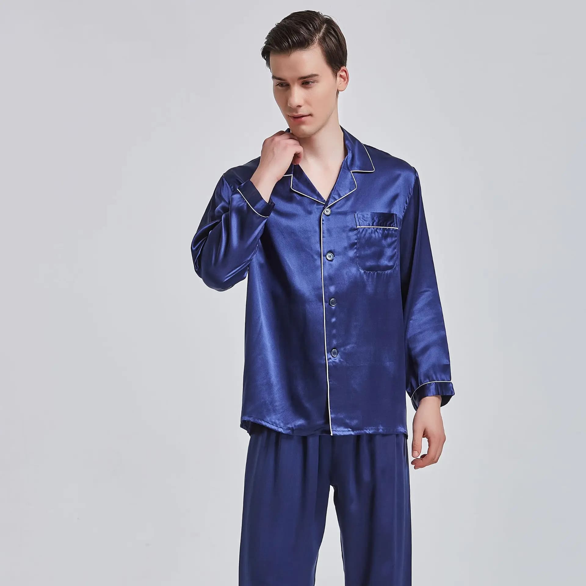 Factory Direct Men's Long Sleeve Silk Pajama Set Comfortable Mulberry Silk Loungewear for Summer Relaxation XXXL Size Luxuary