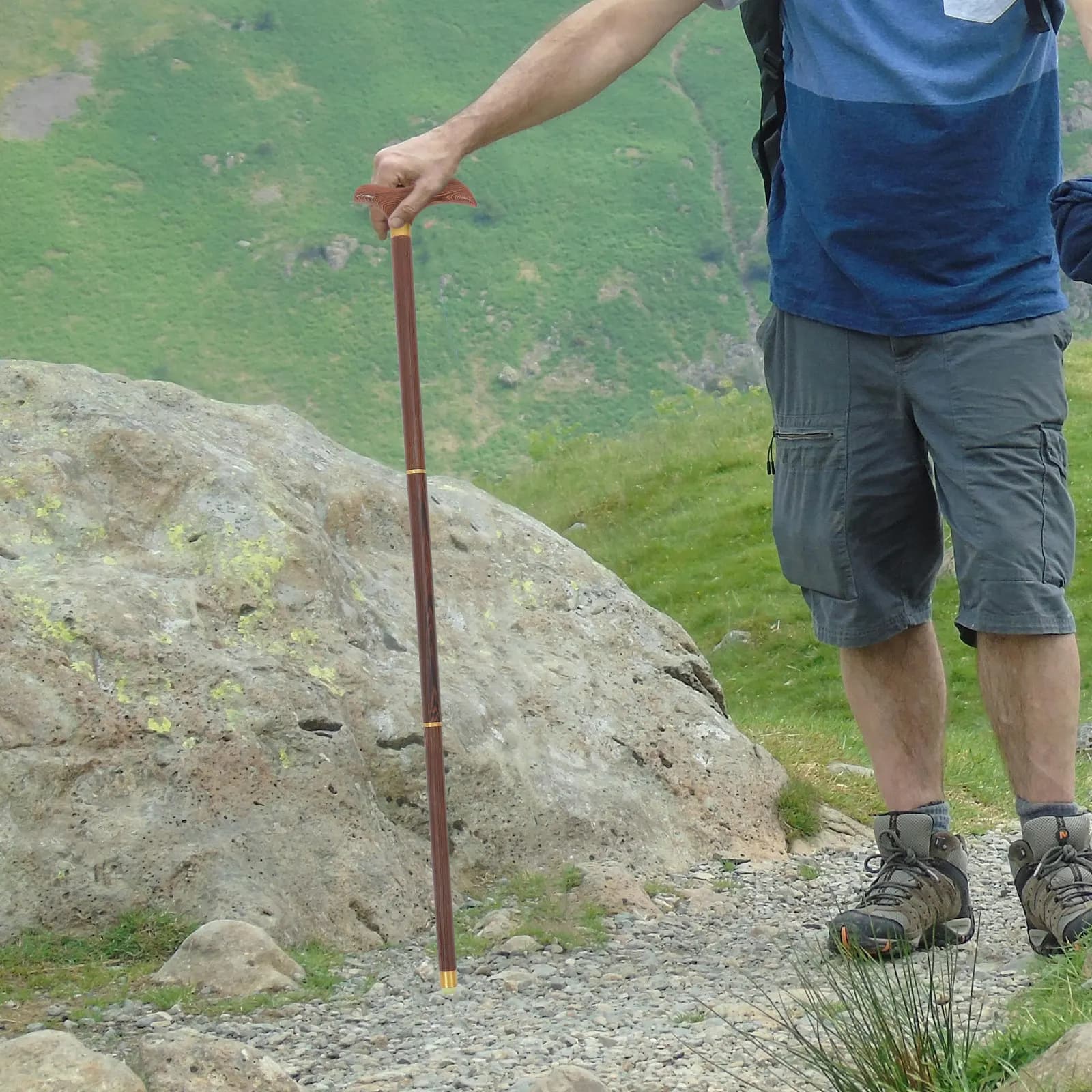 Bastone da Trekking a Tre Sezioni in Legno Massello Ergonomico Antiscivolo per Escursionismo Campeggio Arrampicata Avventura all'Aperto Alpenstock