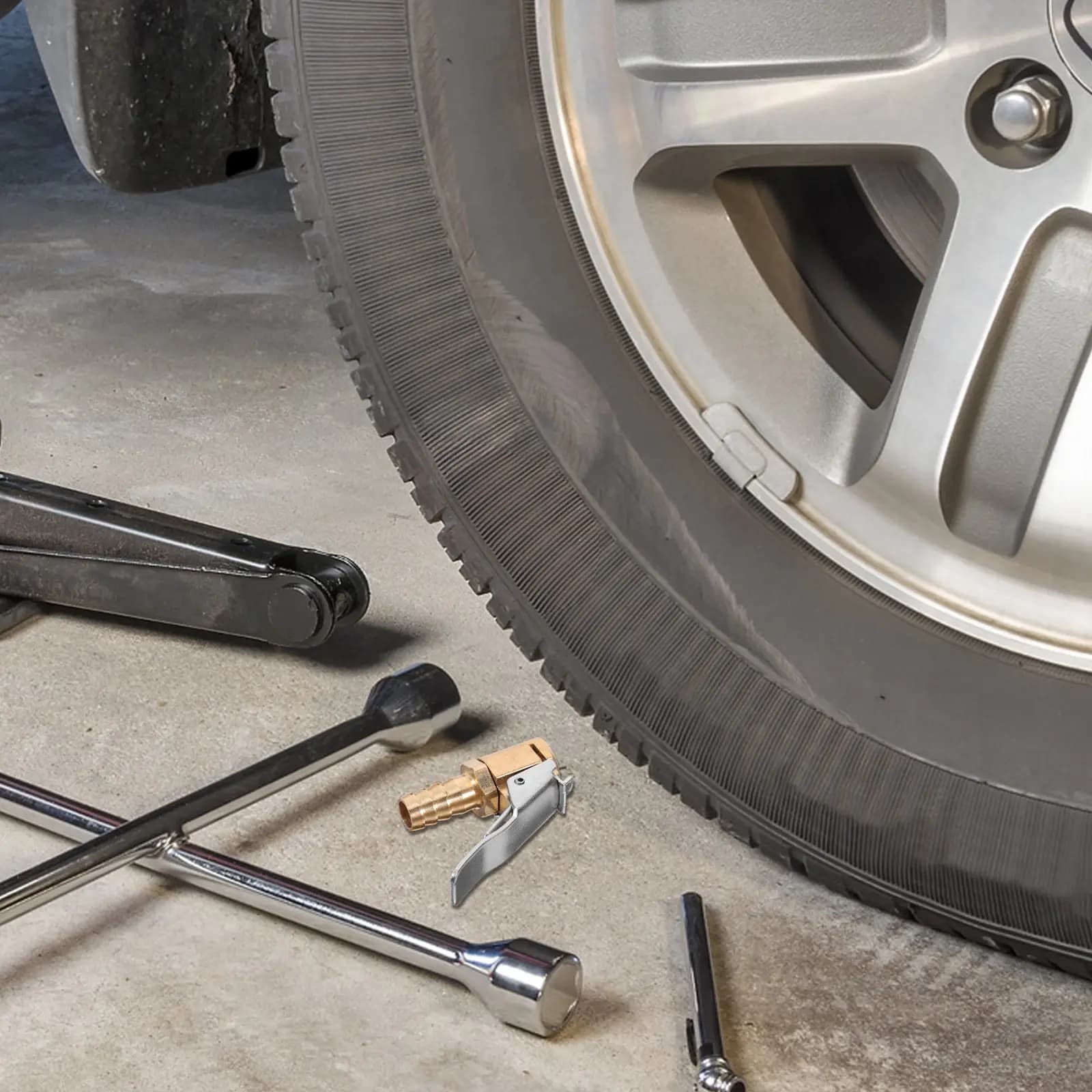 Attacco Rapido per Gonfiaggio Pneumatici con Clip di Bloccaggio, Accessorio Gonfiatore d'Aria Portatile Resistente per Pneumatici Auto, Moto e Bici