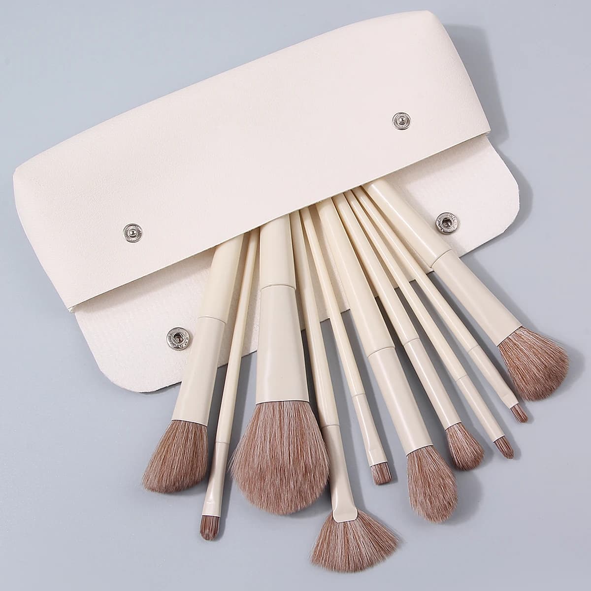 11-piece makeup brush set with makeup bag, soft bristles brush, umbrella brush, portable travel makeup tools