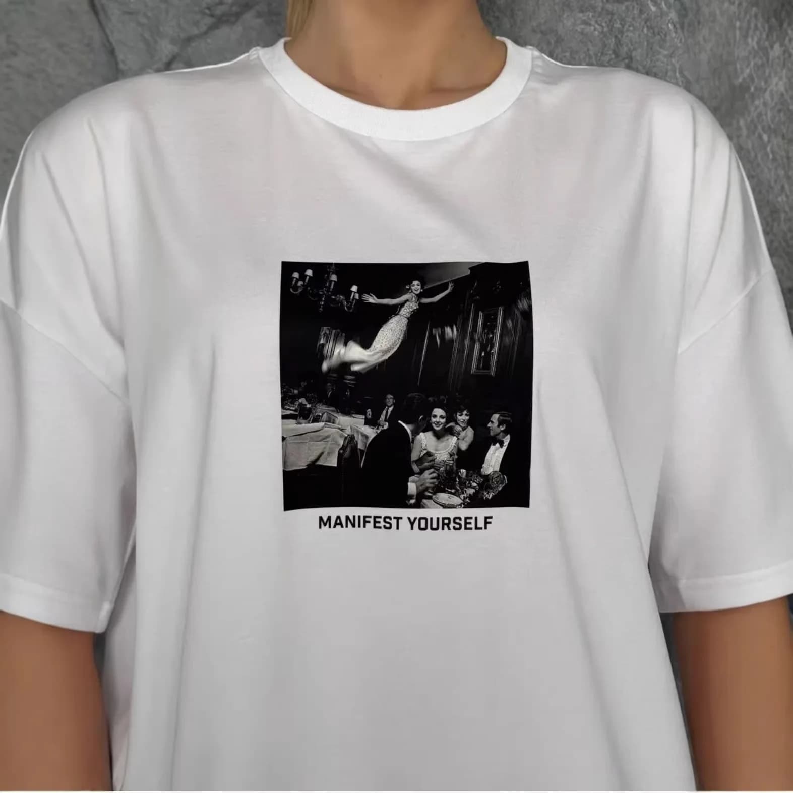 T-shirt Casual da Donna alla Moda, Stampa Floreale, Manica Corta, Girocollo, in Cotone Traspirante, Stile Pendolare, Estate 2026