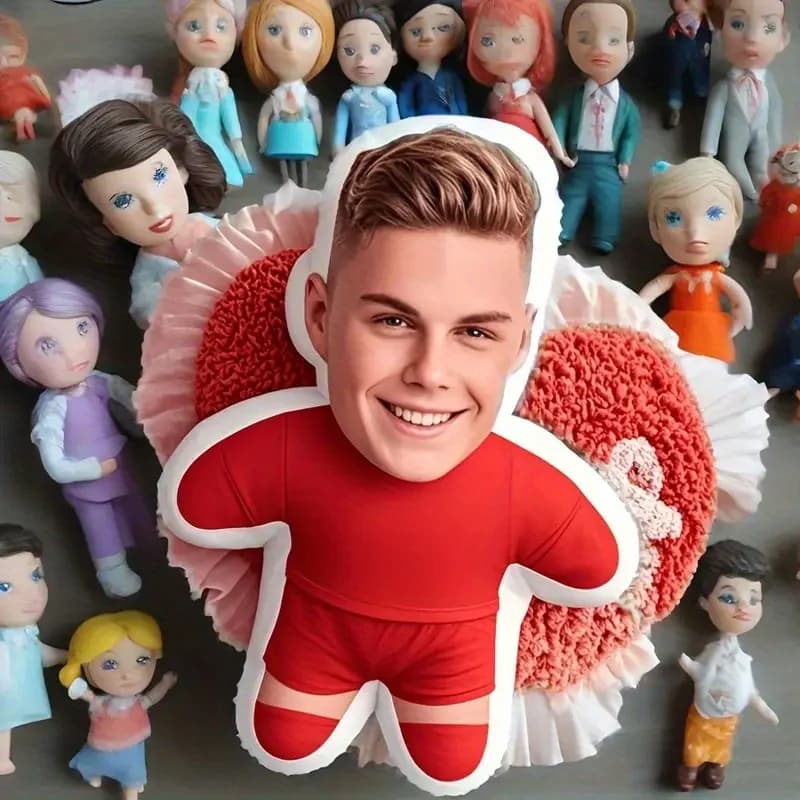 Personalized cute and novel dolls, suitable for Christmas, Thanksgiving, Valentine's Day gifts. Unique photo design