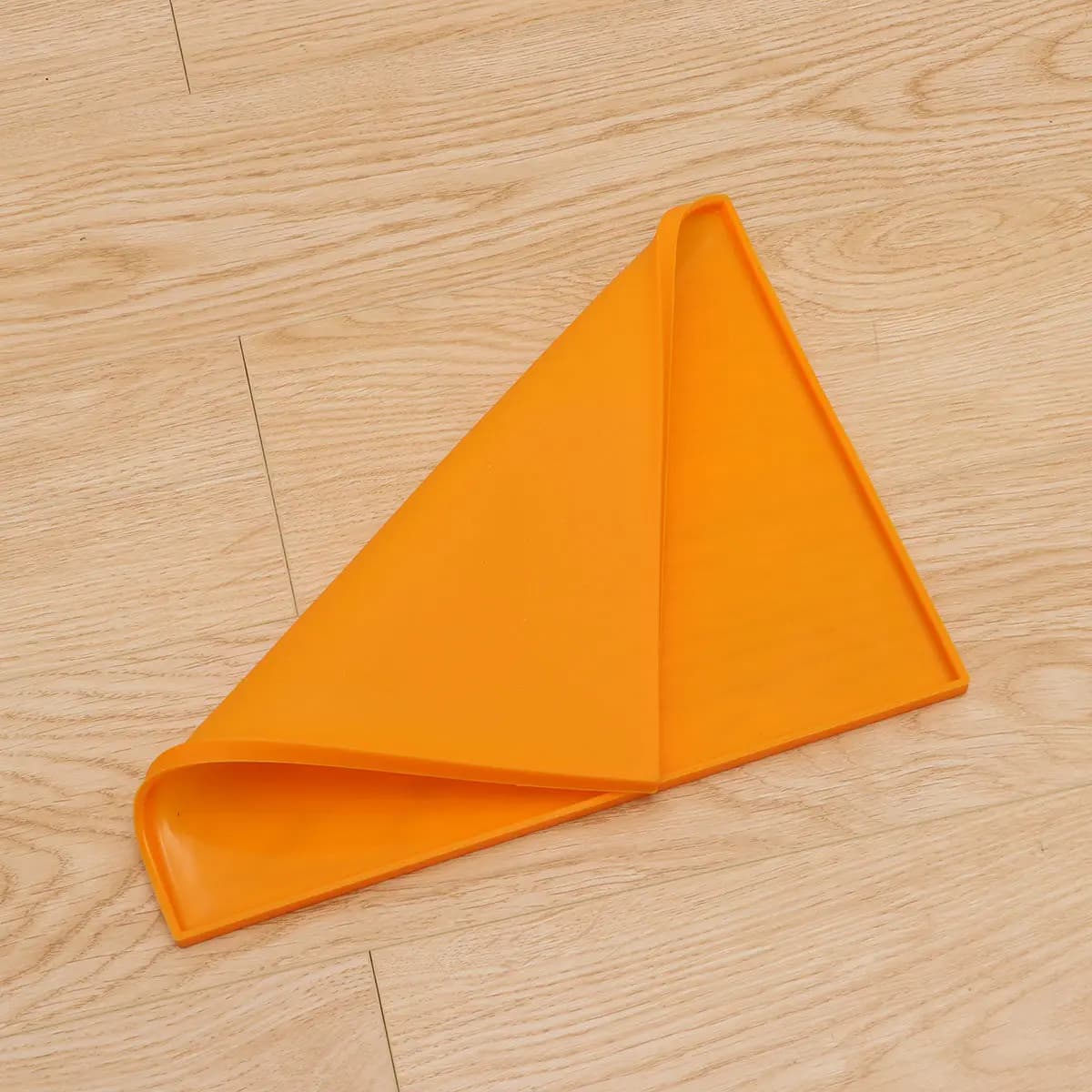 Tappetino per Alimentazione Animali Domestici in Silicone Impermeabile Antiscivolo con Bordo Rialzato, Sottobicchiere per Ciotole di Cani e Gatti, Lavabile in Lavastoviglie, Verde