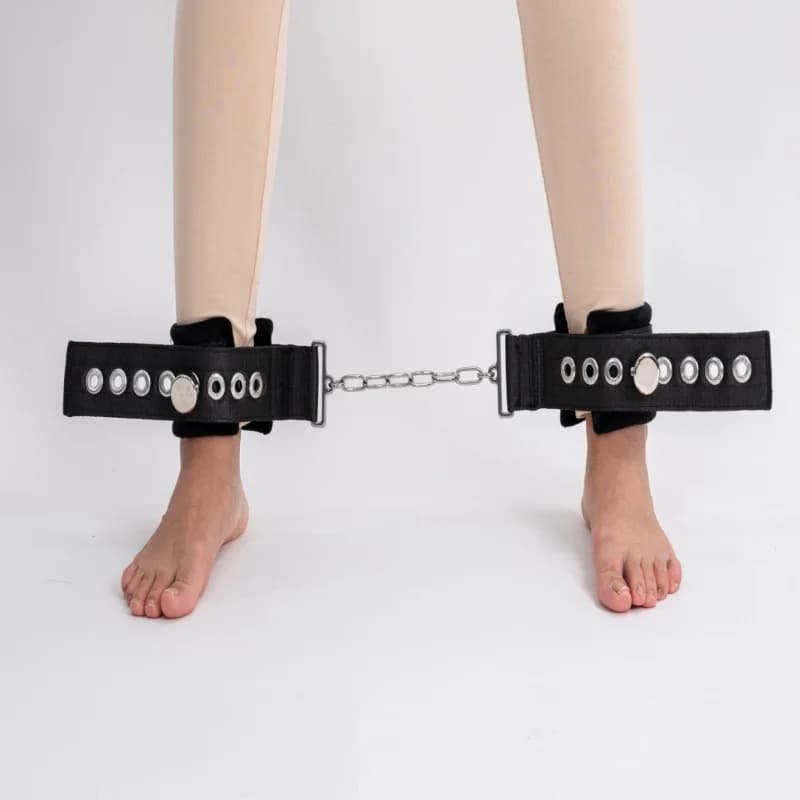 Cintura di ritenuta magnetica in piedi con caviglia a catena anti-taglio per pazienti psichiatrici HealthCare Nero Bianco